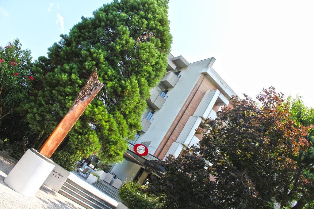 Park Hotel Castrocaro Terme Exterior foto