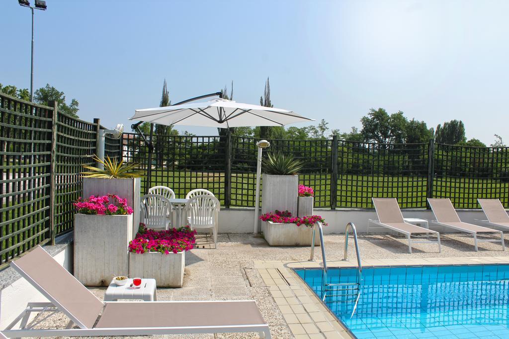Park Hotel Castrocaro Terme Exterior foto