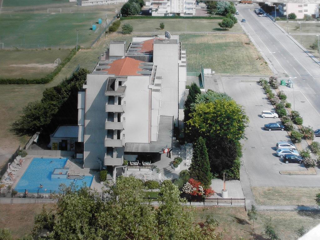 Park Hotel Castrocaro Terme Exterior foto