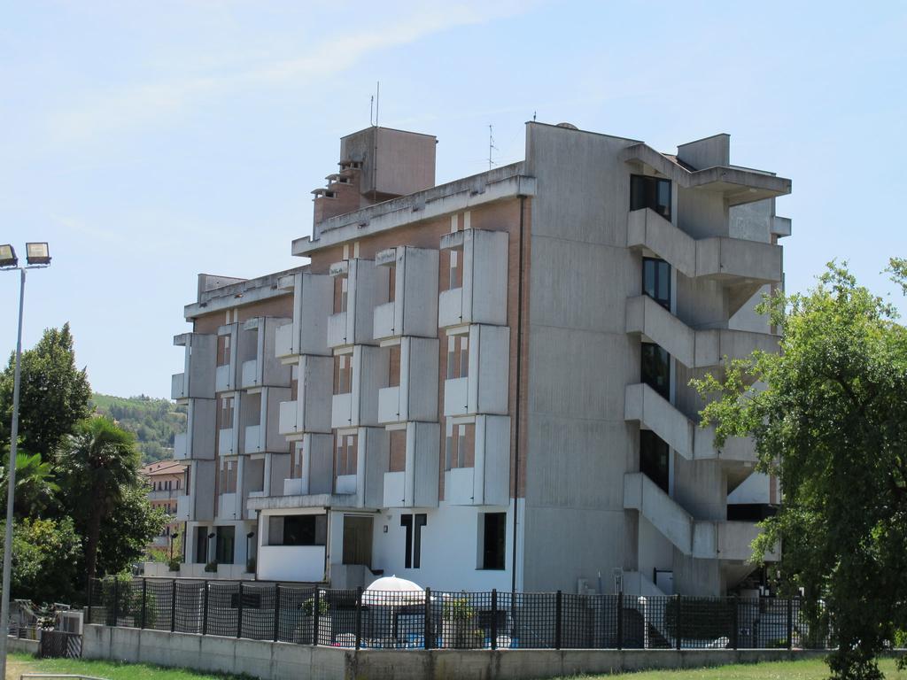Park Hotel Castrocaro Terme Exterior foto